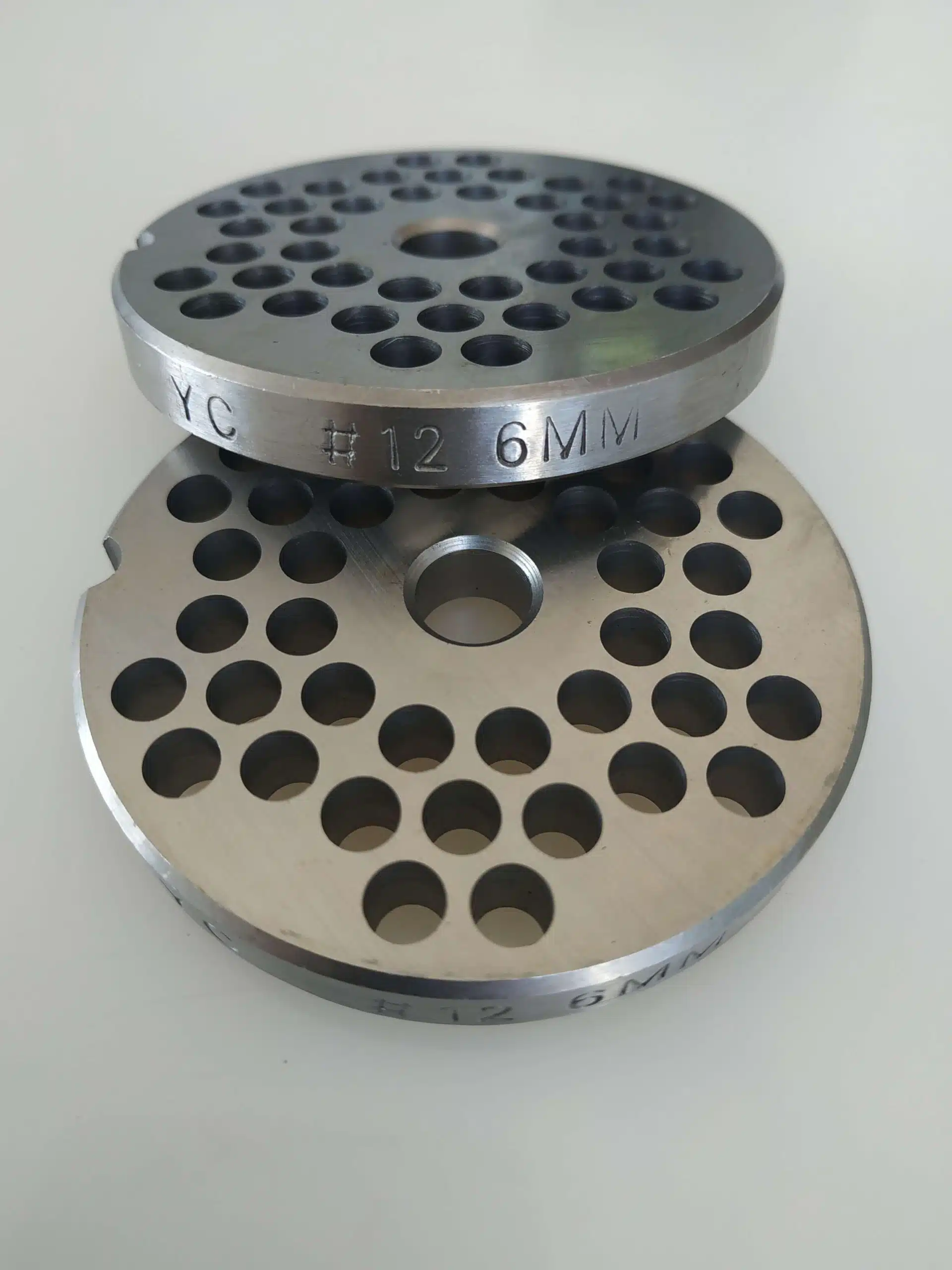 Sita pentru masina de tocat carne 12 / 6 mm