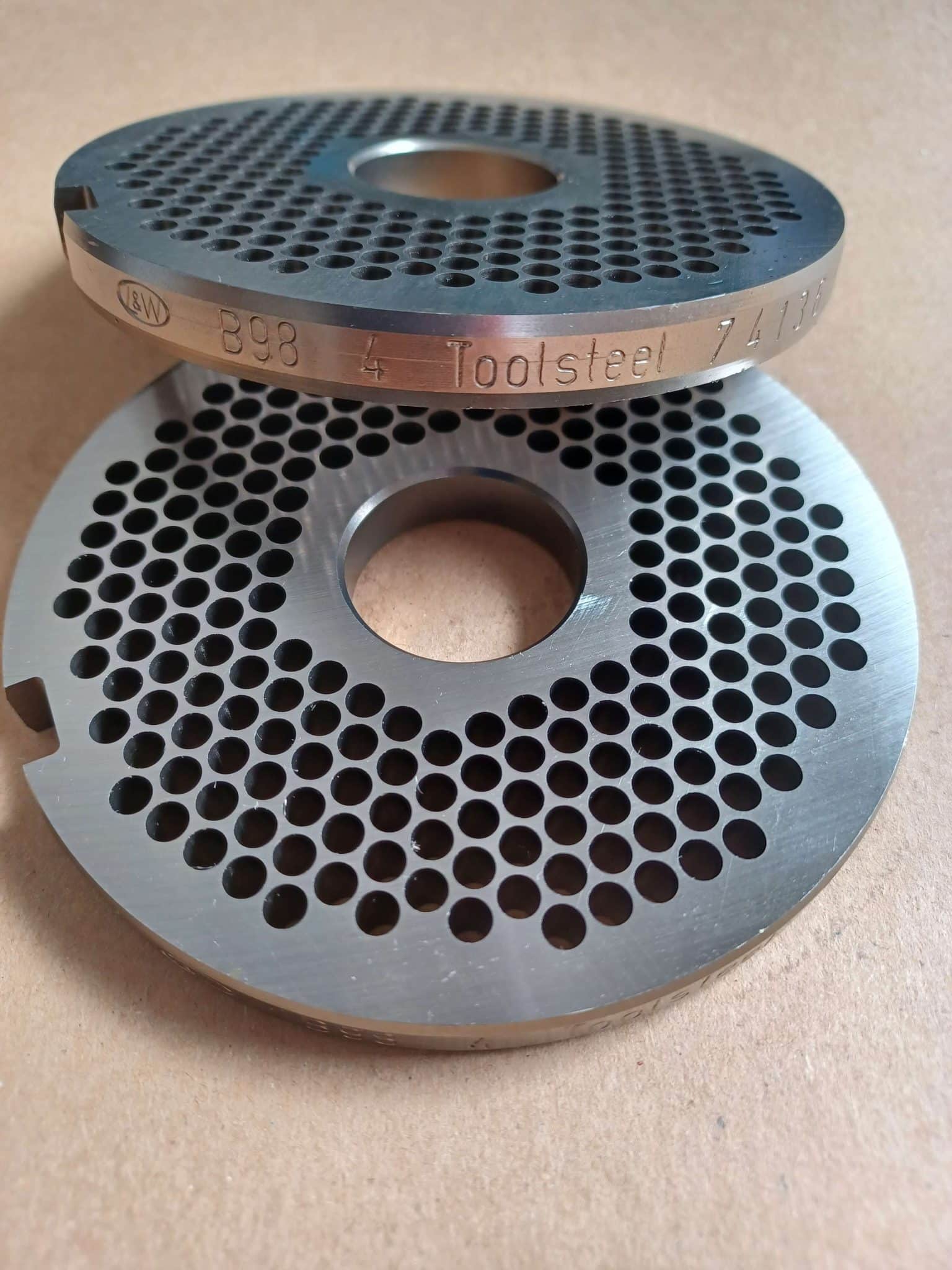 Sita Unger Lumbeck & Wolter B-98, 4 mm